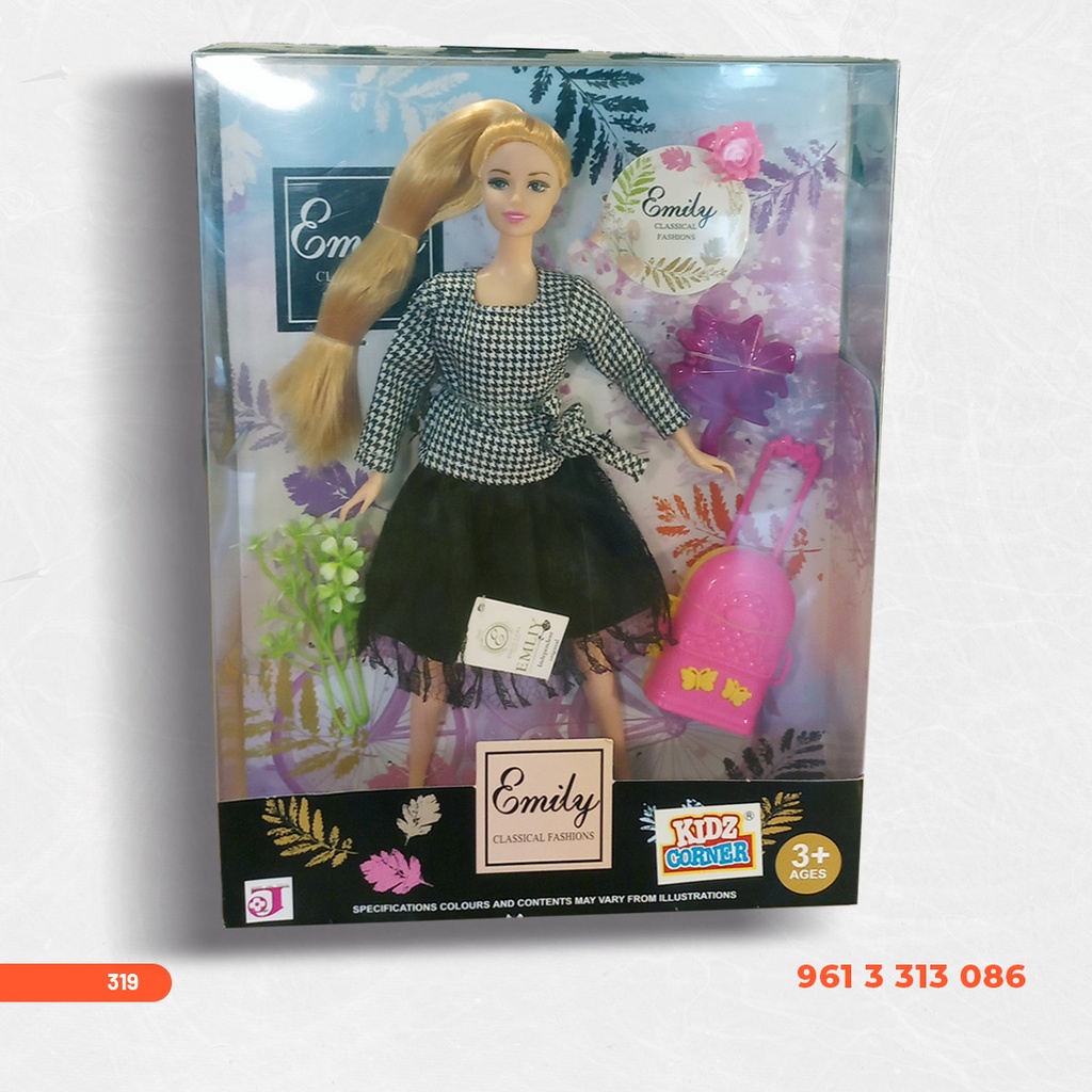 EMILY CLASSICAL FASHIONS POUPEE 3+